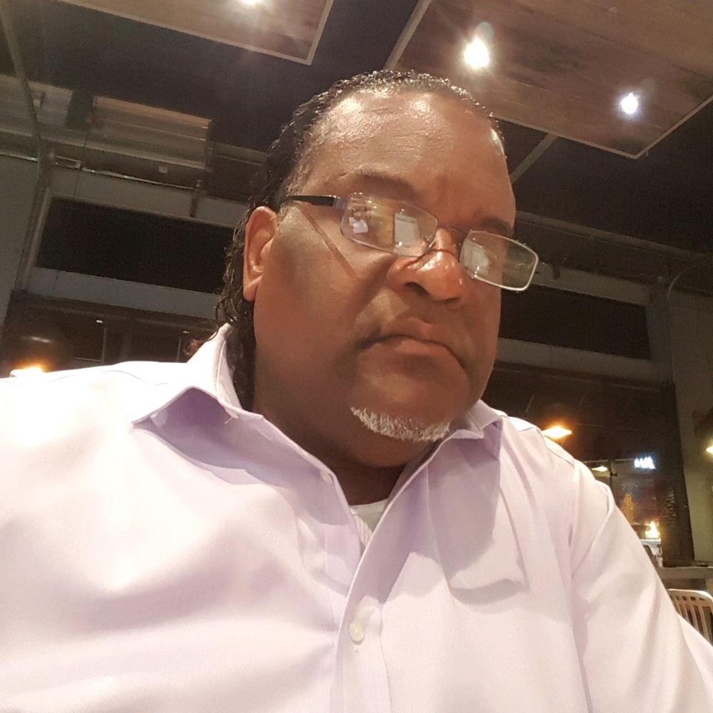 Meet your Posher, Marc